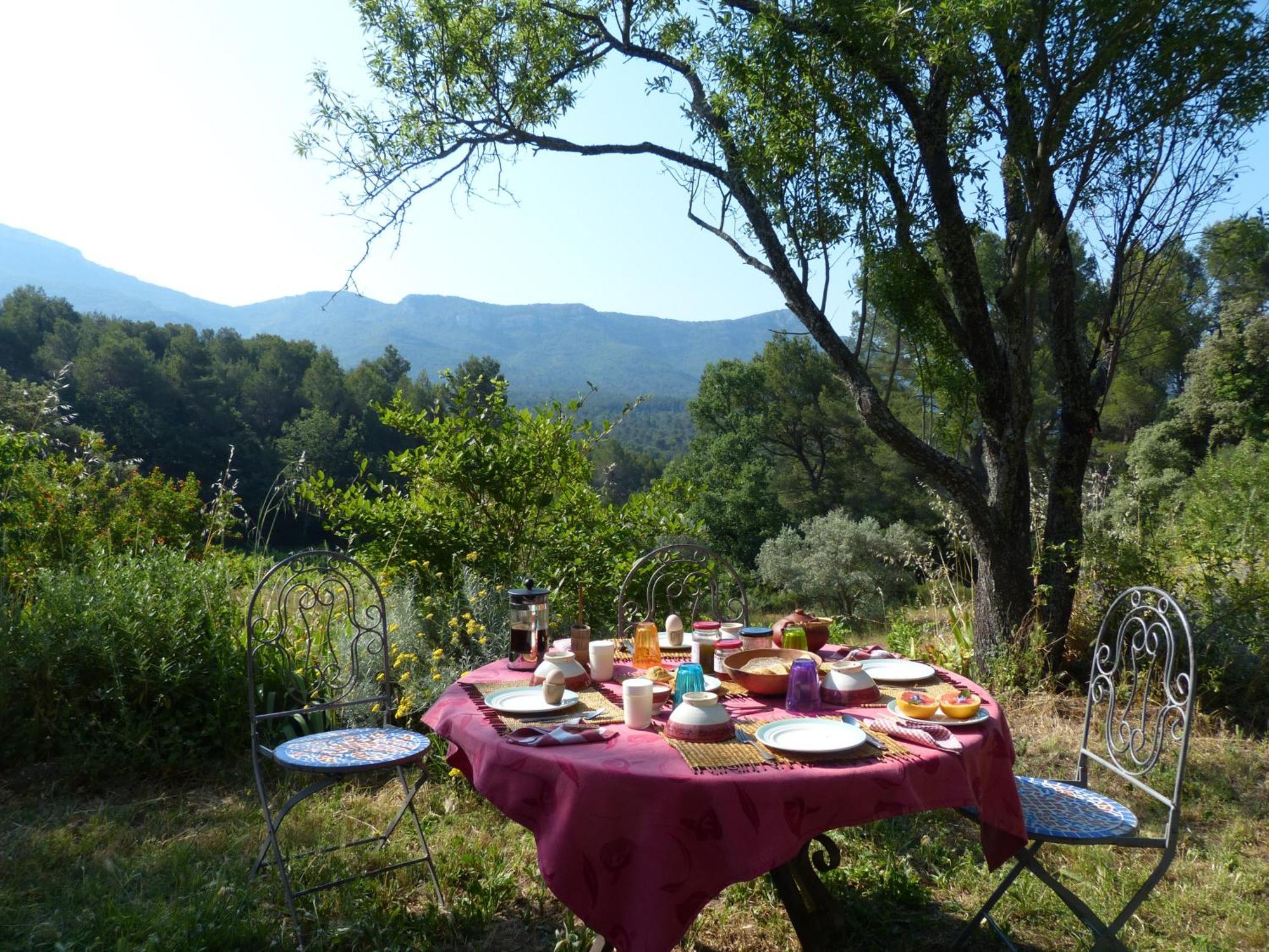 트레 Le Deffend Vieux B&B 외부 사진